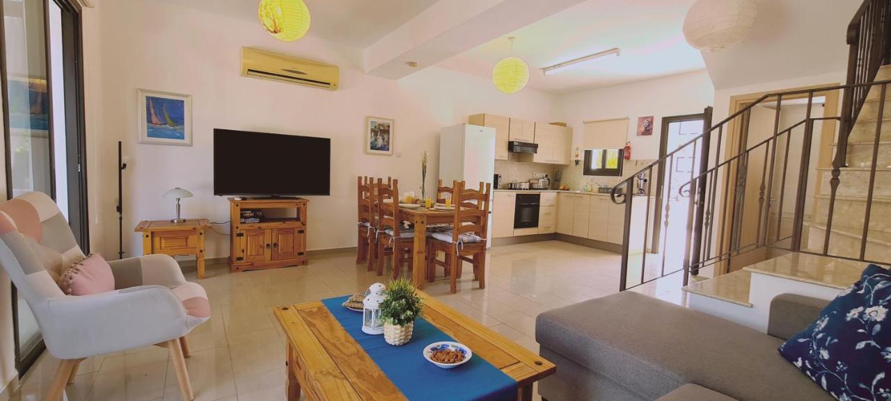 Stay Kyklades Resort & Spa Paralimni Buitenkant foto