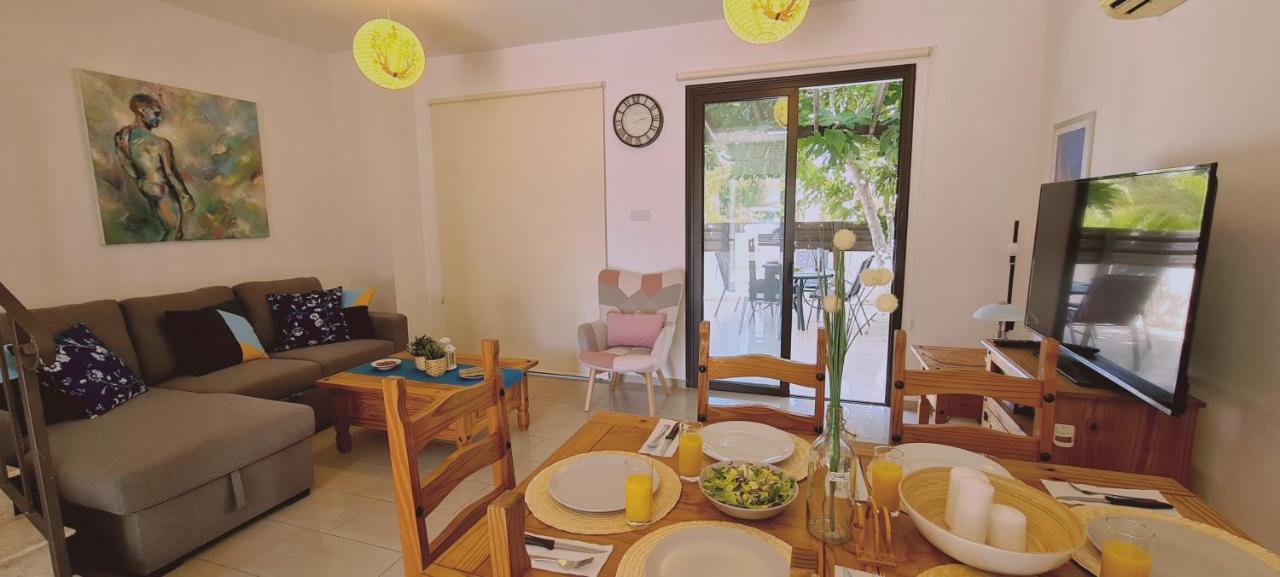 Stay Kyklades Resort & Spa Paralimni Buitenkant foto