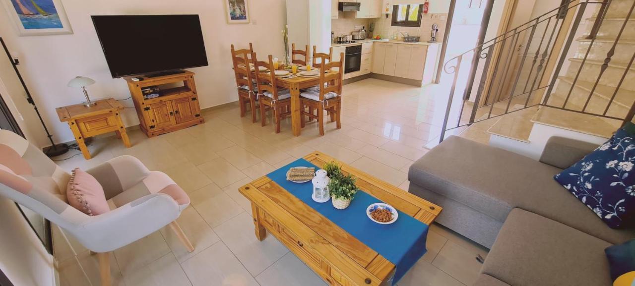 Stay Kyklades Resort & Spa Paralimni Buitenkant foto