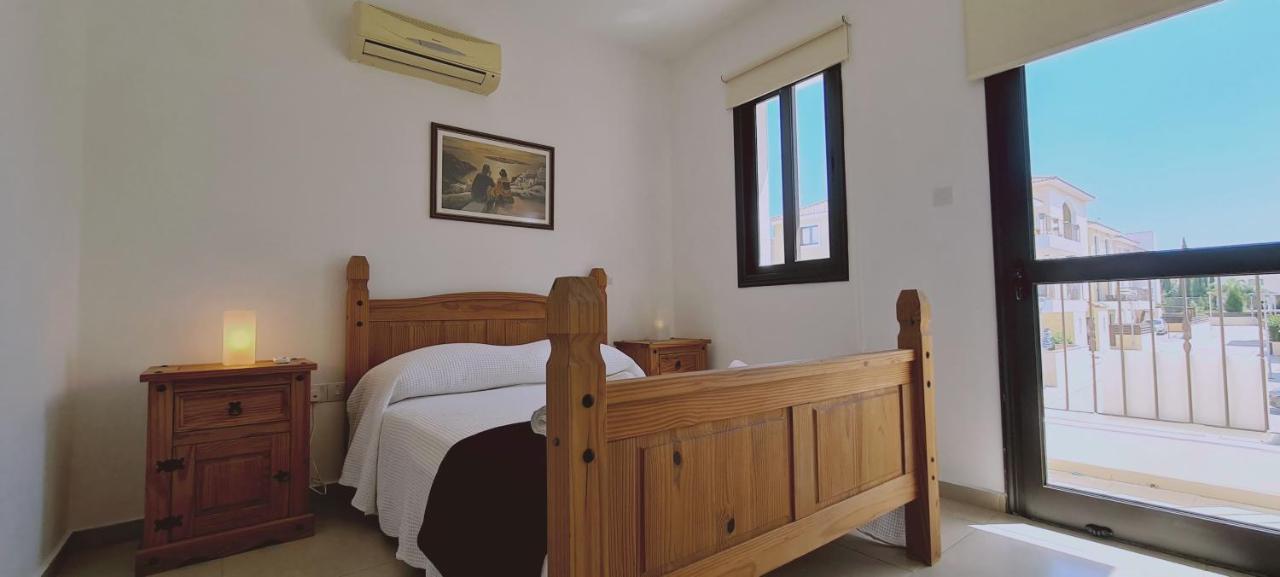 Stay Kyklades Resort & Spa Paralimni Buitenkant foto
