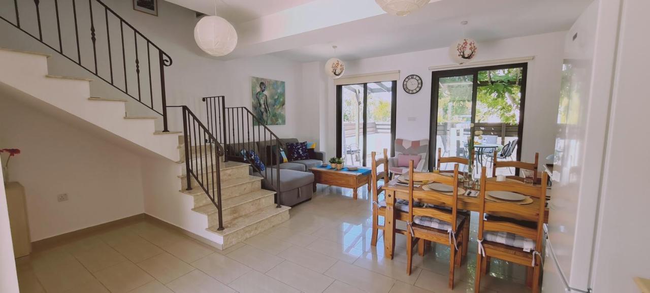 Stay Kyklades Resort & Spa Paralimni Buitenkant foto