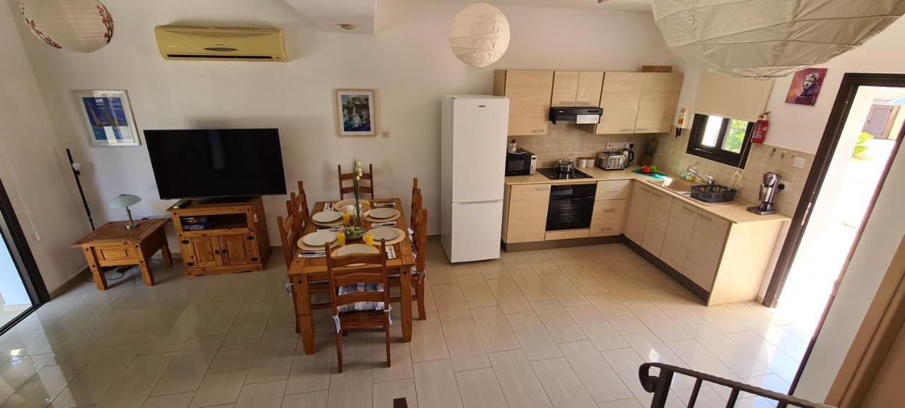 Stay Kyklades Resort & Spa Paralimni Buitenkant foto
