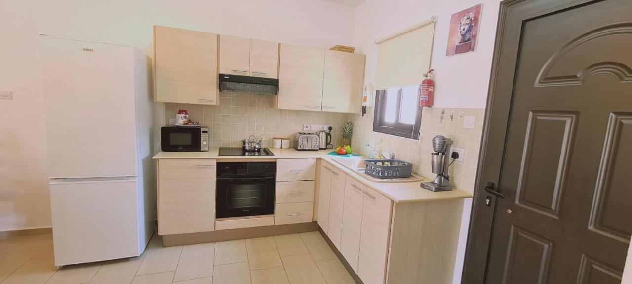 Stay Kyklades Resort & Spa Paralimni Buitenkant foto